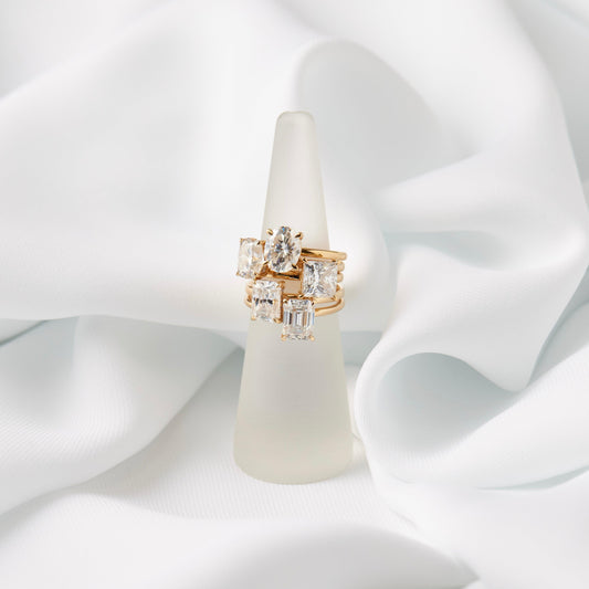 How do lab grown engagement rings compare to those made with mined diamonds?