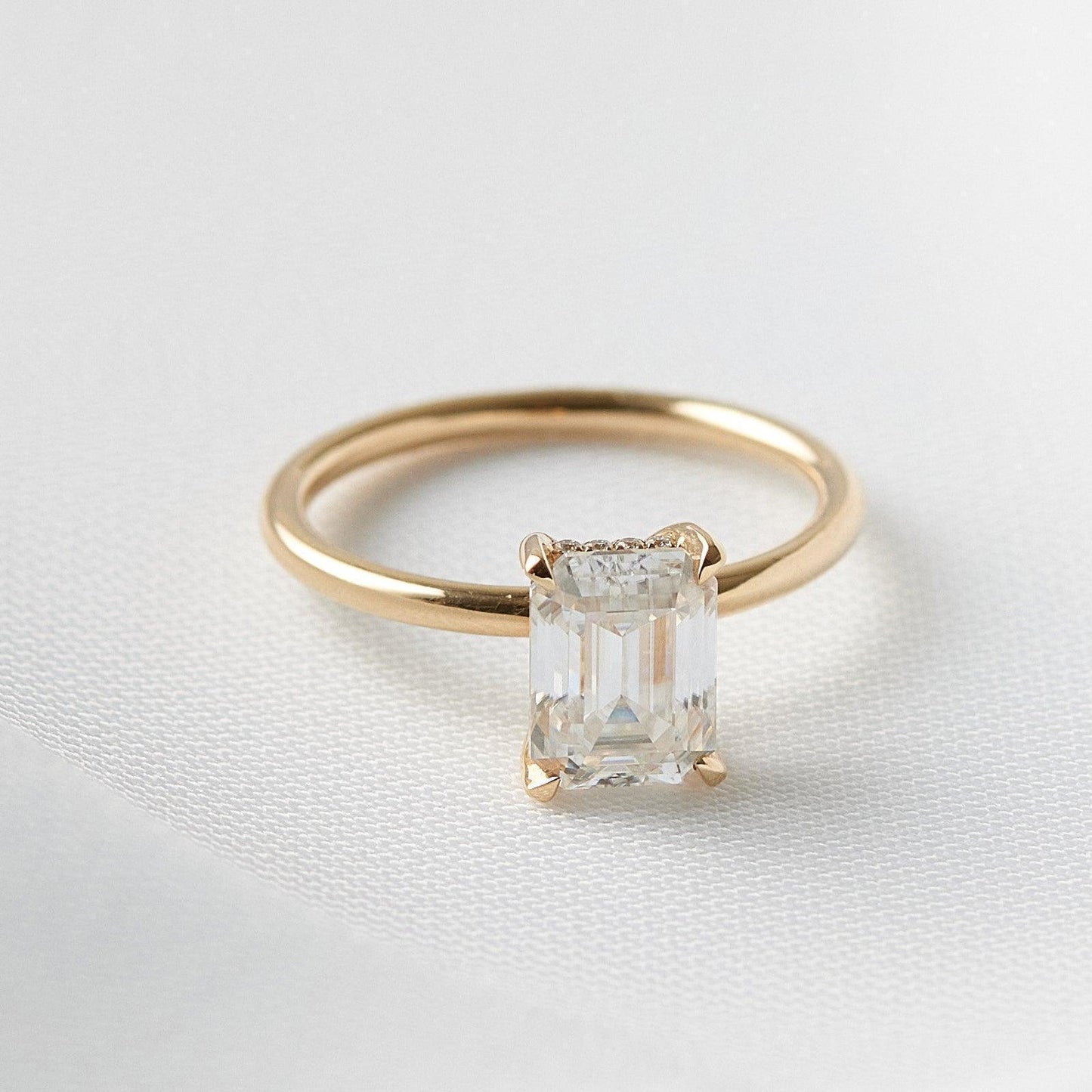 Emerald Solitaire Diamond Engagement Ring - Moissanite Engagement Rings