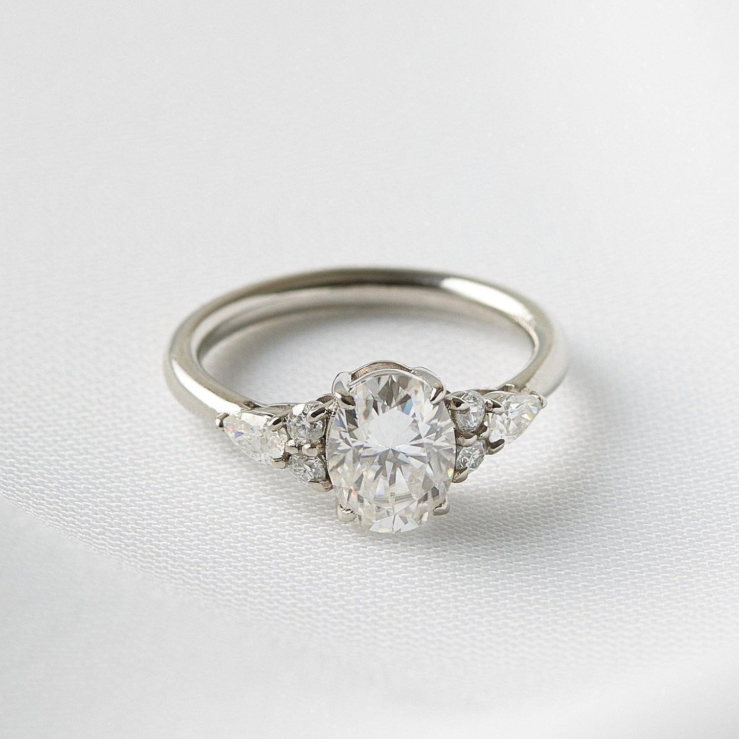 Oval Trio Accent Stones Diamond Engagement Ring - Moissanite Engagement Rings