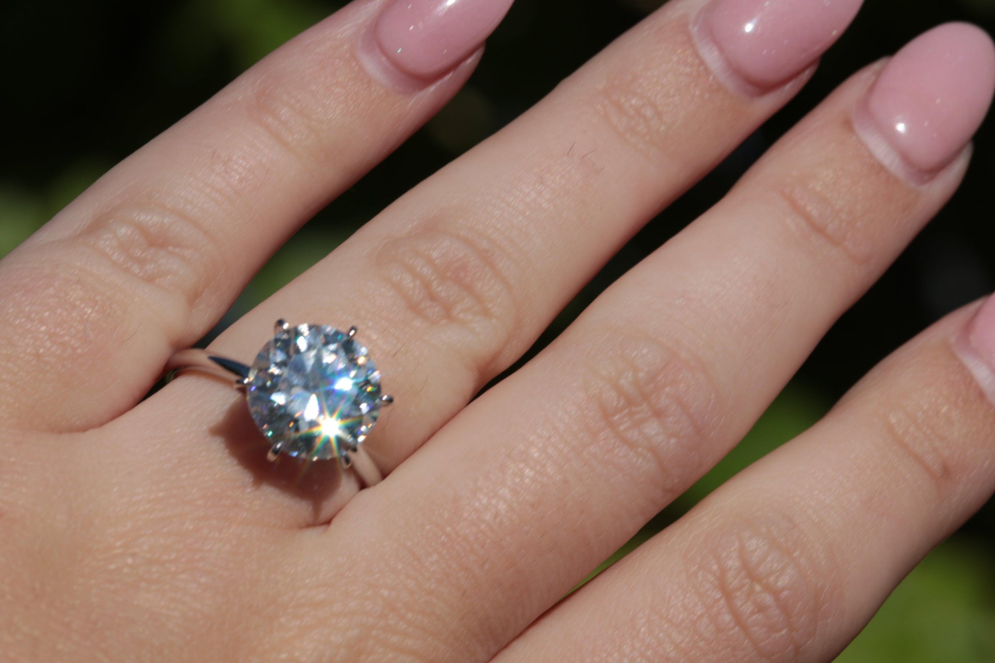 Round Solitaire 6 Claw Setting Moissanite Engagement Ring - Moissanite Engagement Rings