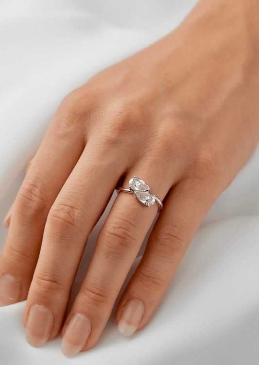 What are H-Colour diamonds? - Moissanite Engagement Rings