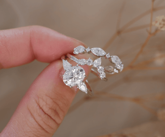 Do Lab-Grown Diamonds Have Inclusions and Other Differences Compared to Mined Diamonds? - Moissanite Engagement Rings