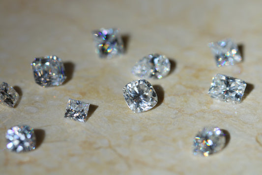 Will Moissanite Pass a Diamond Test? (8-Minute Read) - moissaniteengagementrings