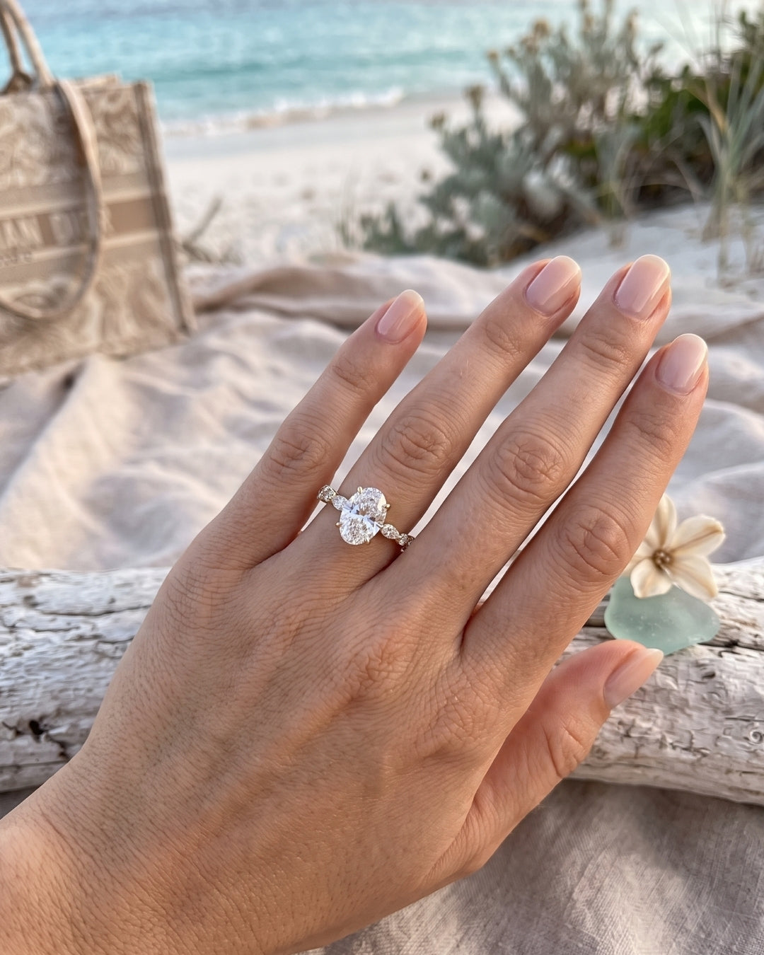Oval Accent Stones Moissanite Engagement Ring