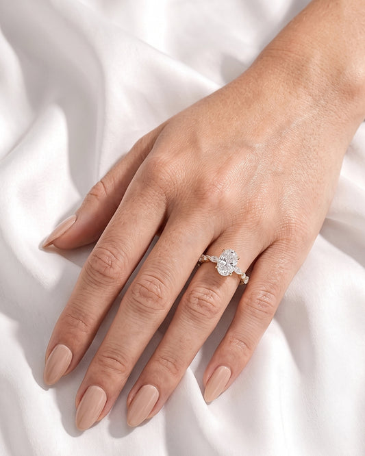 Oval Accent Stones Moissanite Engagement Ring