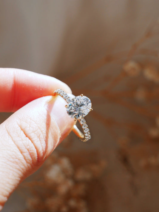 Oval Full Pavé Moissanite Engagement Ring