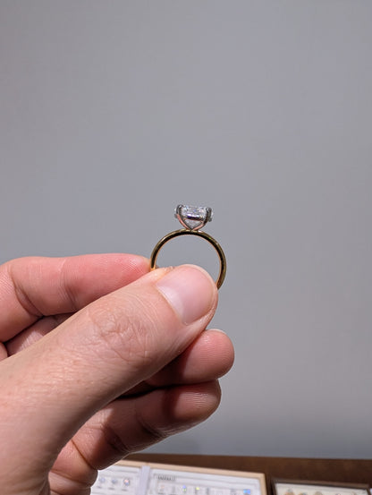 2ct East West Oval 18k Yellow Gold | Platinum Claws | Size L 1/2 | 2mm band