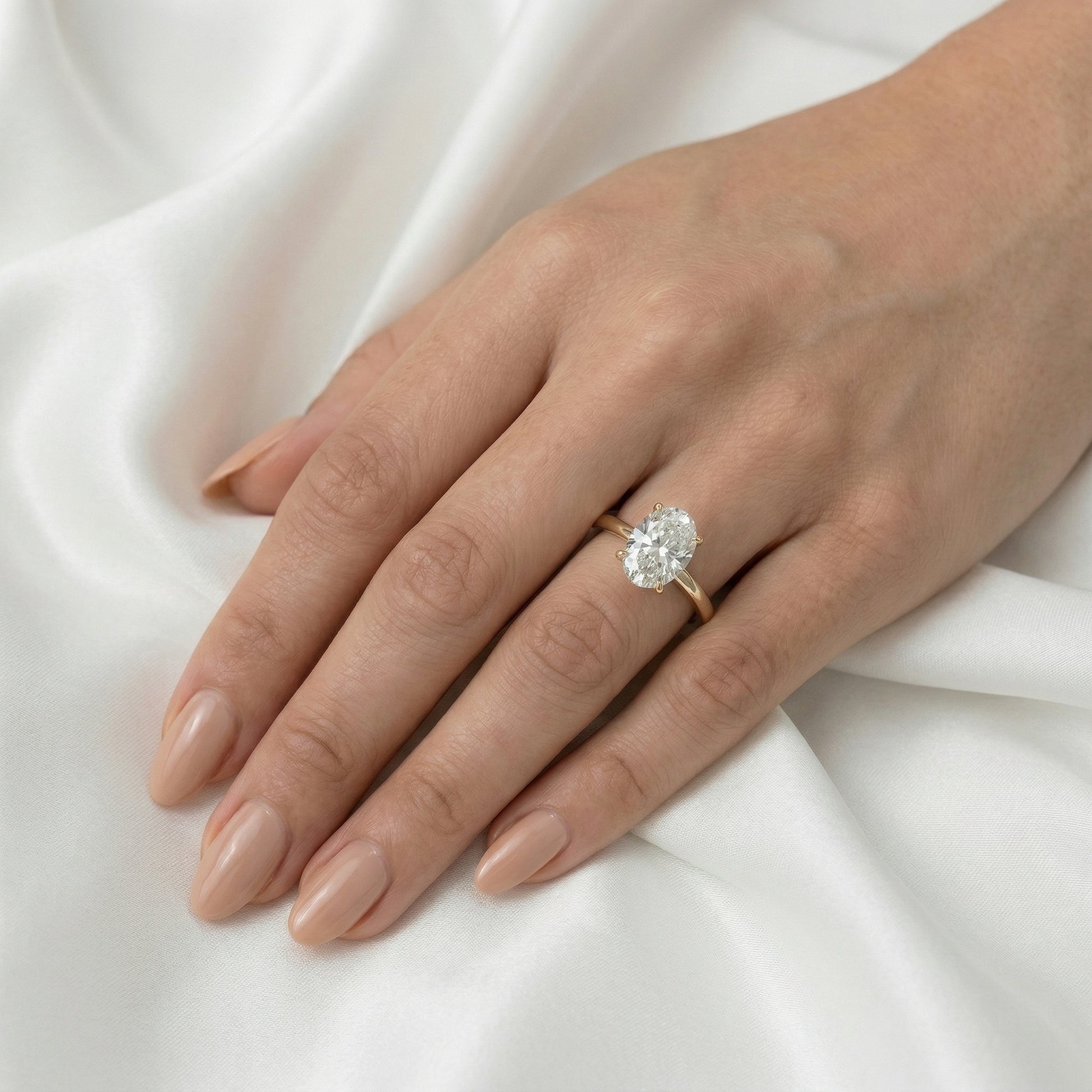 Oval Cathedral Moissanite — Guthrie Jewellery