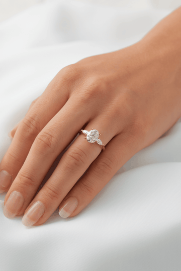 Moissanite Engagement Ring Melbourne Moissanite Engagement Rings Melbourne, AU 🇦🇺