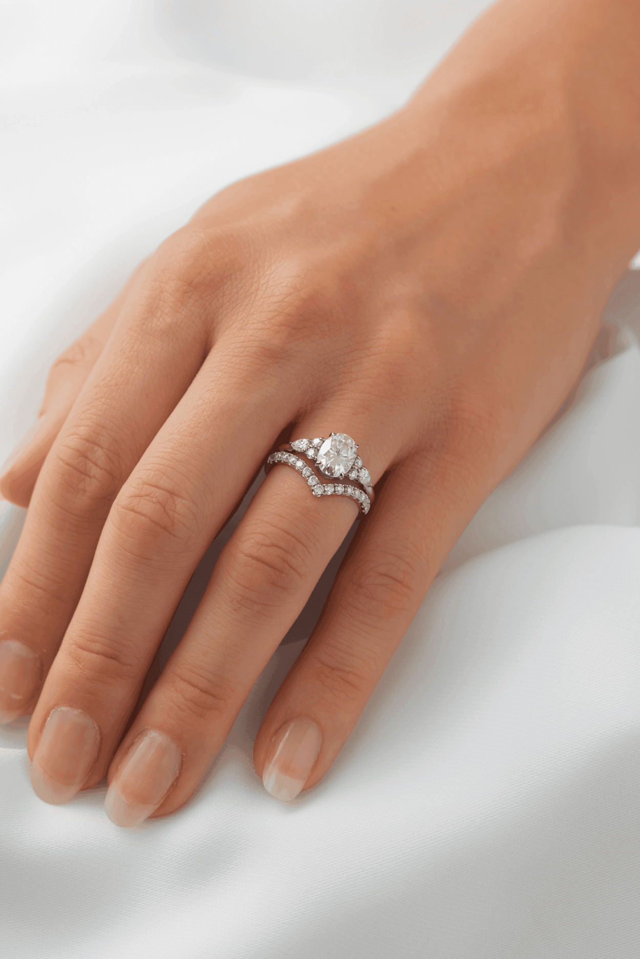 Oval Trio Accent Stones Diamond Engagement Ring - Moissanite Engagement Rings