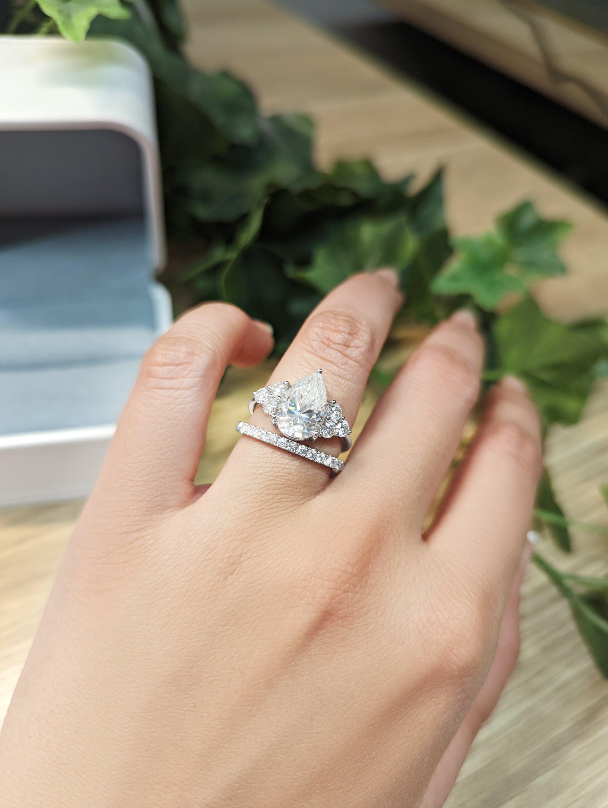 Pear Cut With Cluster Stones - moissaniteengagementrings