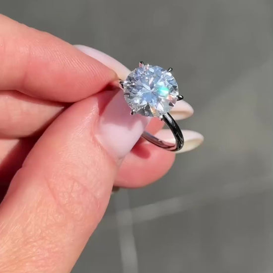 Round solitaire diamond engagement ring video