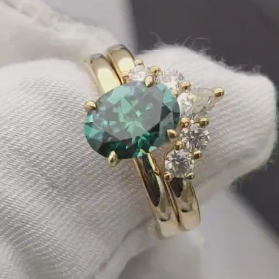 Oval Green Solitaire with Curved Cluster Wedding Band video