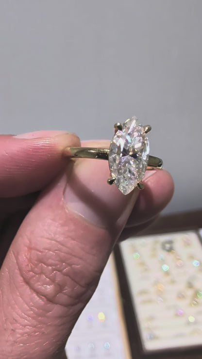 2 Carat Marquis 18k Yellow Gold Size K Moissanite