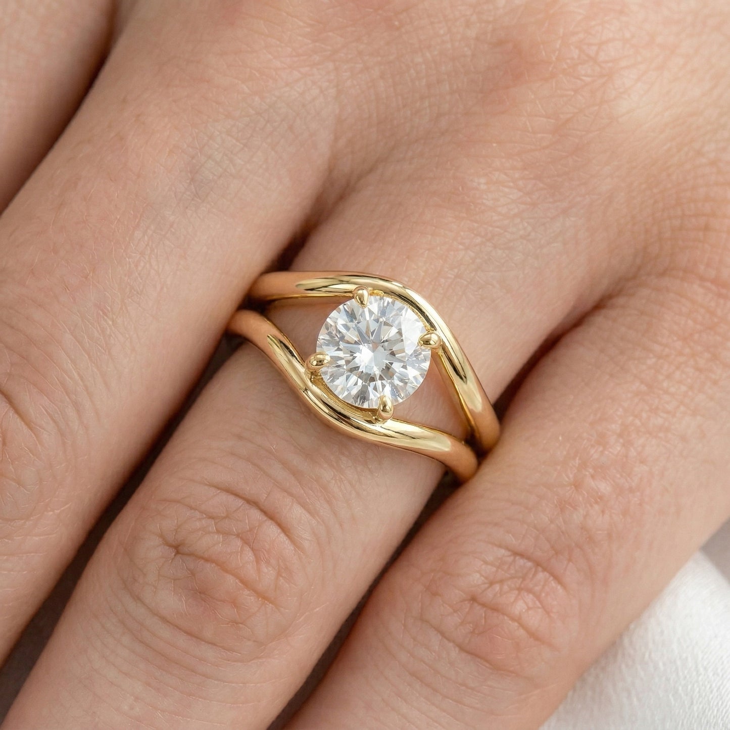 Round Modern Bypass Moissanite Engagement Ring